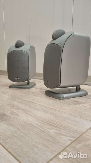 Акустика B&W LM1