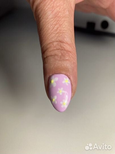 Мастер маникюра