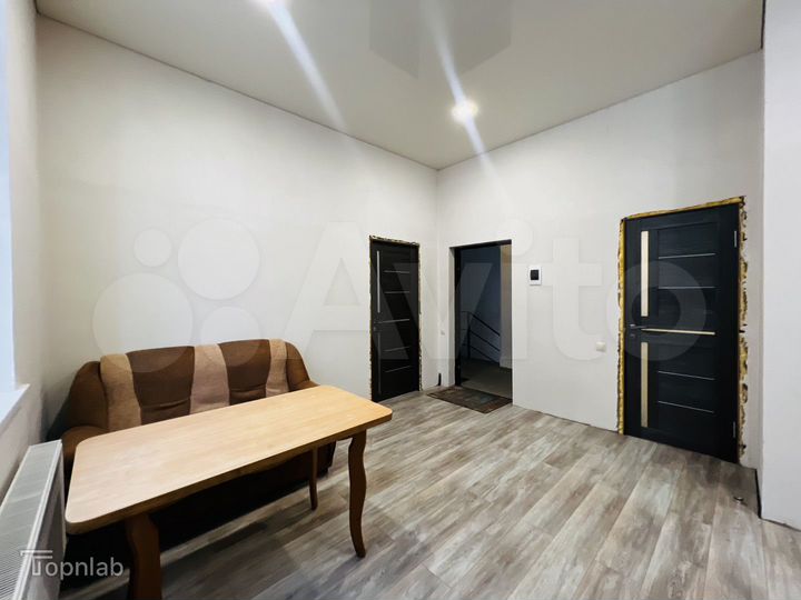 2-к. квартира, 45 м², 2/2 эт.