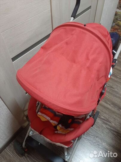 Прогулочная коляска