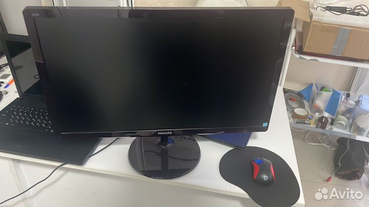 Монитор philips