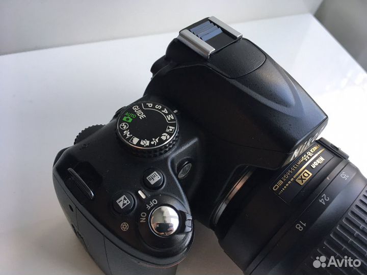 Nikon d3000 kit 18-55mm