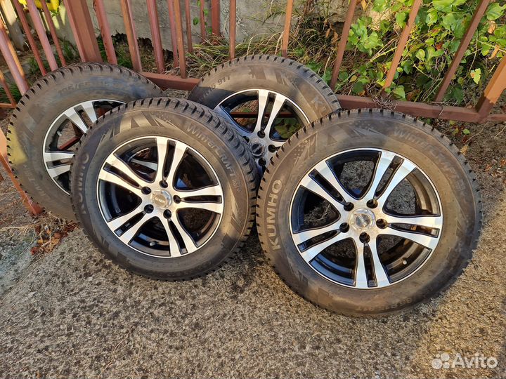 Комплект зимних колес r 15 Ford Focus 2