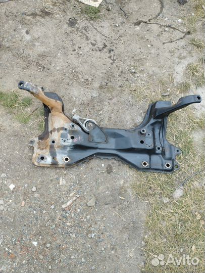 Передний подрамник Ford focus I форд фокус 1