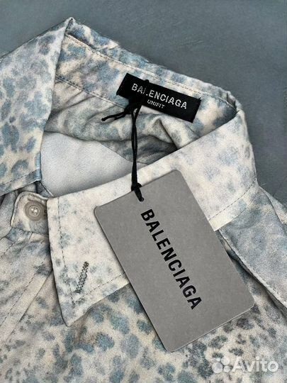 Костюм balenciaga