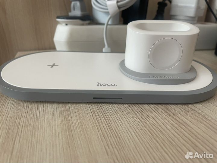 Беспроводная зарядка 3 в 1