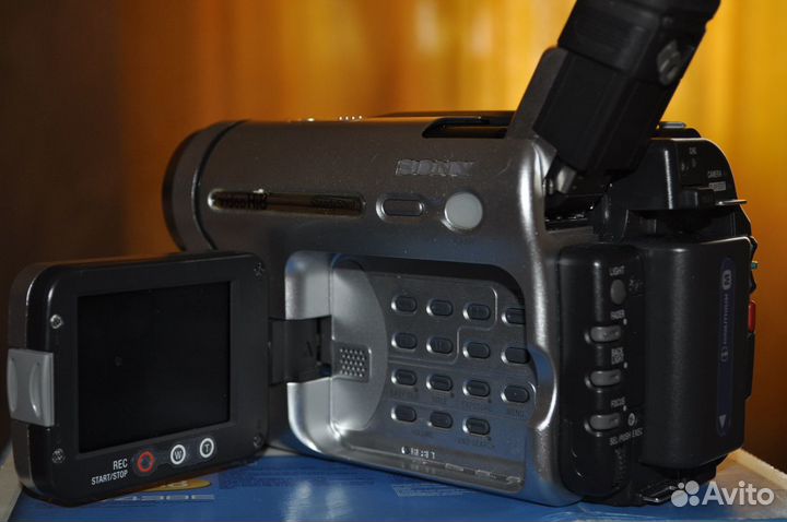 Видеокамера sony