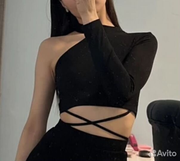 Топ укороченный