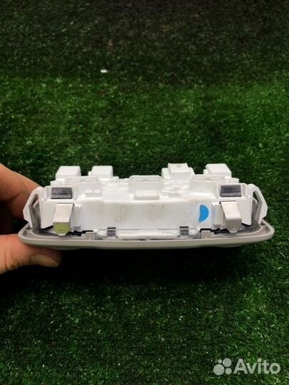 Подсветка салона, плафон Peugeot Traveller