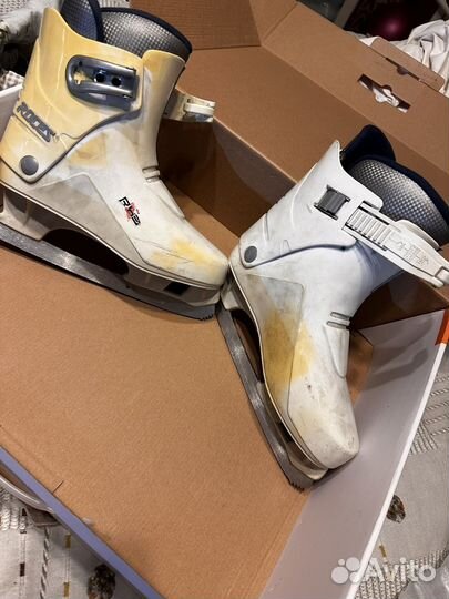 Коньки фигурные Roces