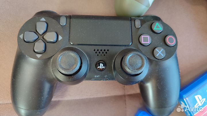 Sony playstation 4 PS4 pro 1tb с играми