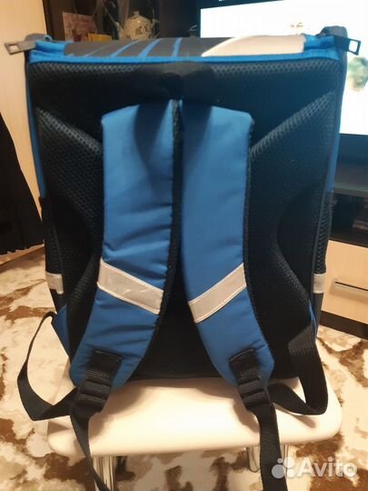 Ранец школьный для мальчика новый