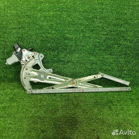 Моторчик стеклоподъемника передний правый 5713A260