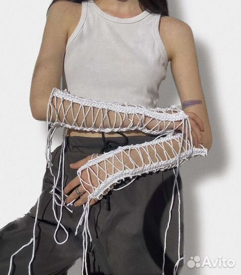 Митенки вязаные на шнуровке