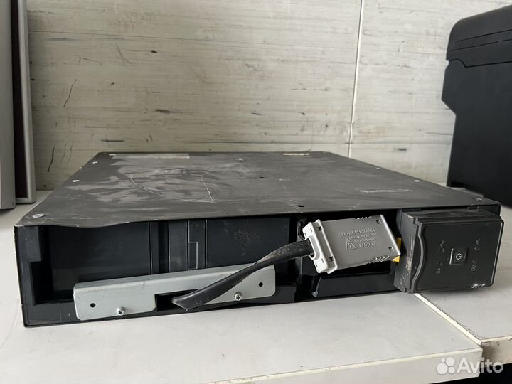 Ибп APC Smart-UPS SC1500I