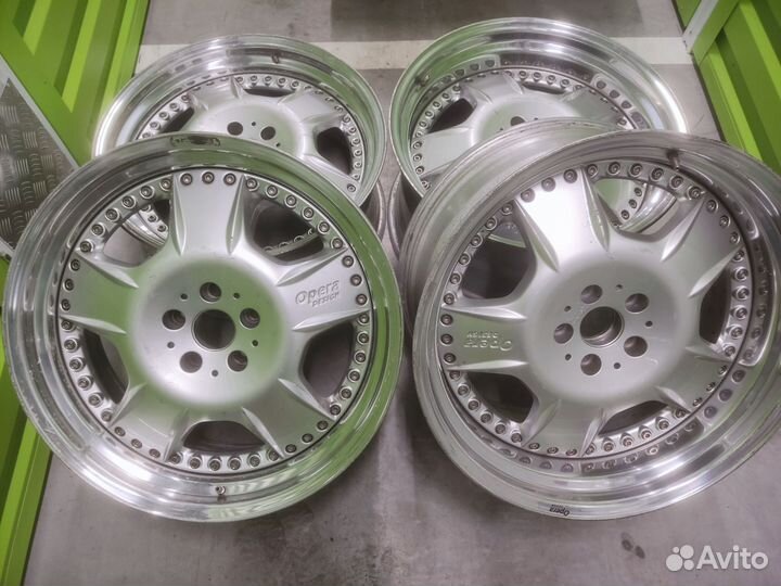 Диски OZ Racing Opera design r20