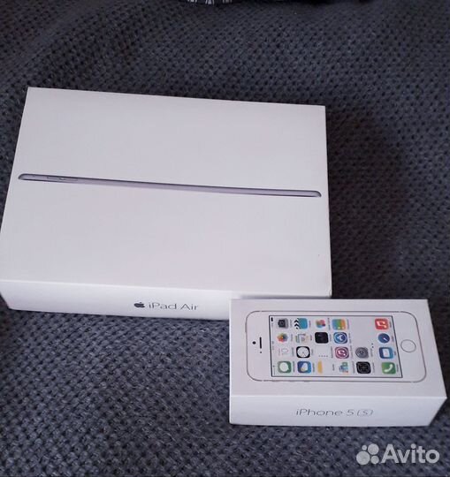Оригинальные коробки iPad Air и iPhone 5s