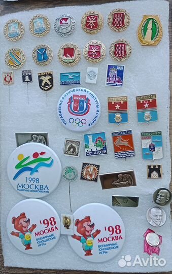 Коллекция значков