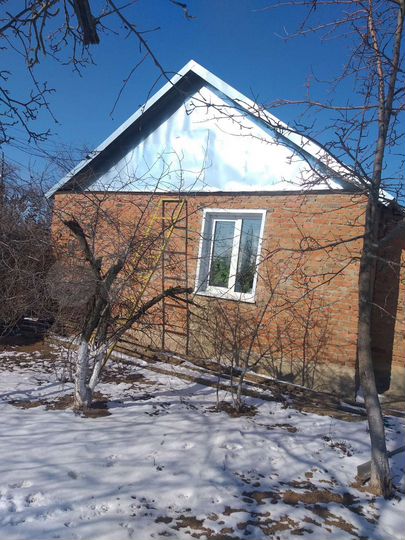 3-к. квартира, 60 м², 1/1 эт.