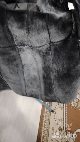 Дубленка жен. р.50. Черная,натур.Турция