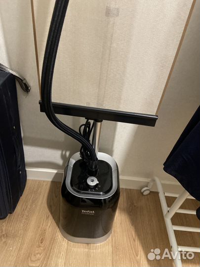 Отпариватель Tefal вертикальный
