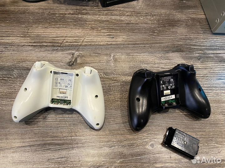 Xbox 360 slim прошитый Aurora Freeboot