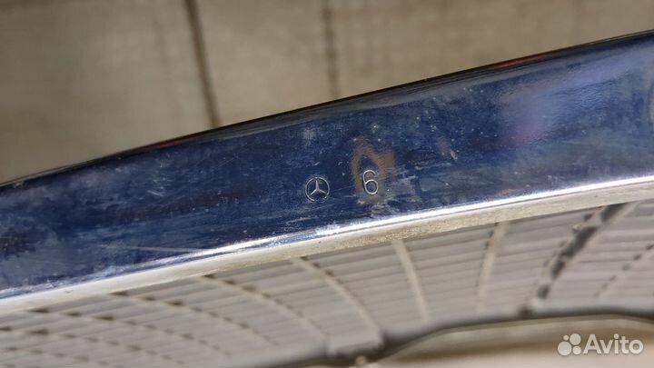 Решетка радиатора Mercedes C W202, 1996