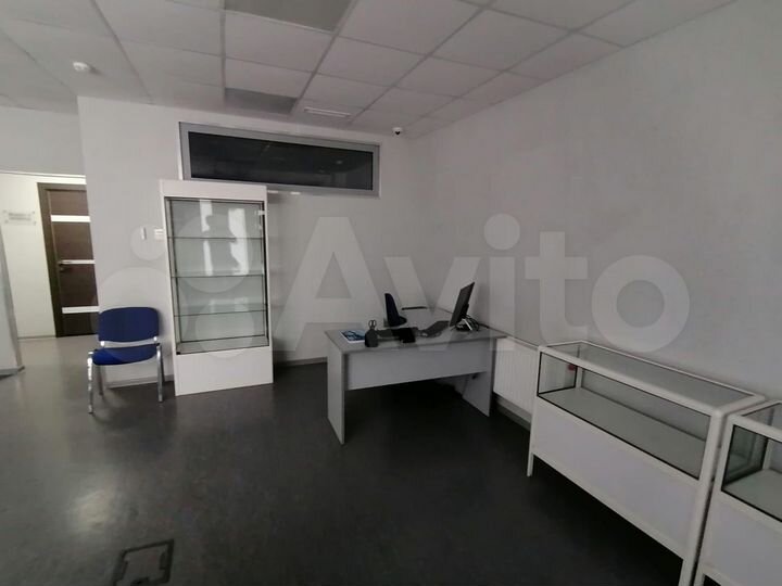 Коммерческое помещение свободного назначения 76 кв