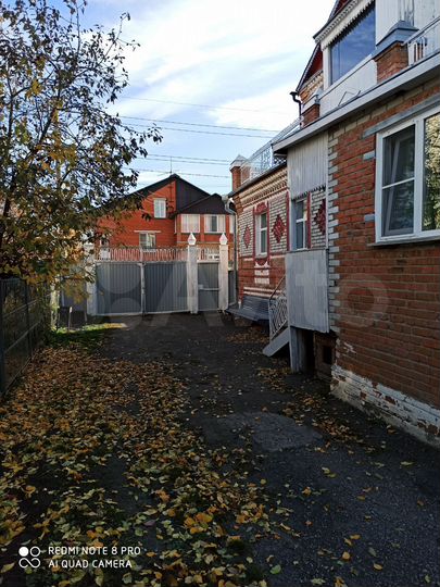 Коттедж 257 м² на участке 9 сот.