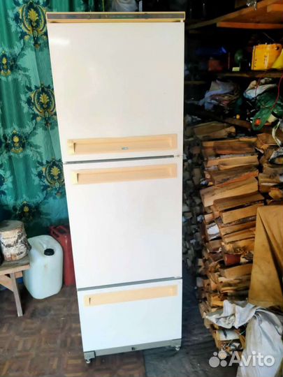 Холодильник бу Стинол