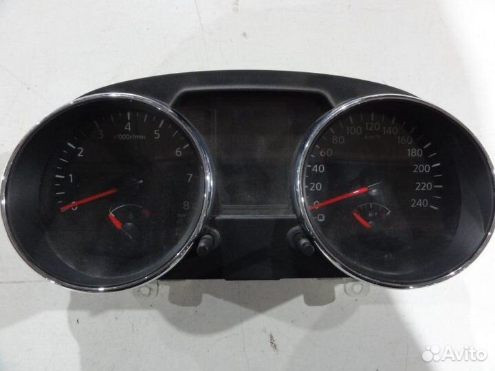 Панель приборов (щиток) Nissan Qashqai 1 MR20DE