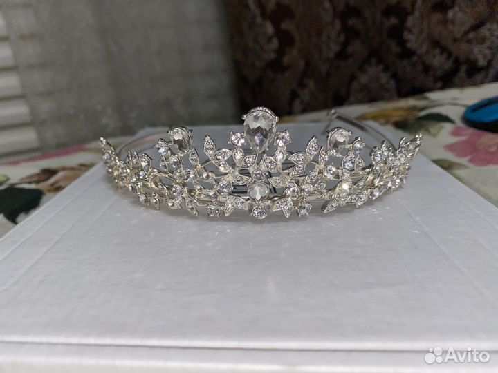 Корона диадема