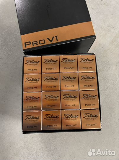 Подарочный набор мячей Titleist Pro V1 48штук