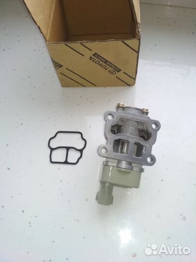 Клапан холостого хода Новый 22270-15010 corolla