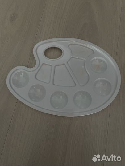 Школьные принадлежности