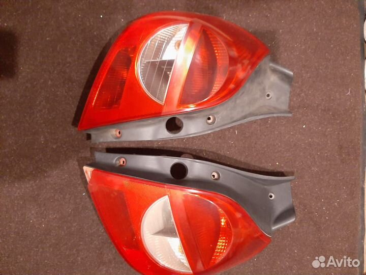 Фонарь правый Рено Клио 3/ Renault clio 3.Фонарь з