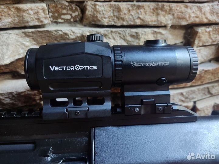 Магнифер с калиматором