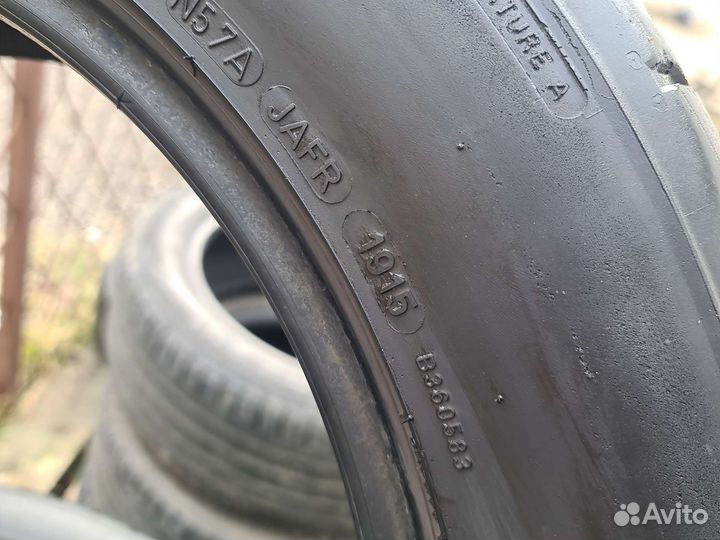 Dunlop SP Sport Maxx RT 235/55 R17 99V