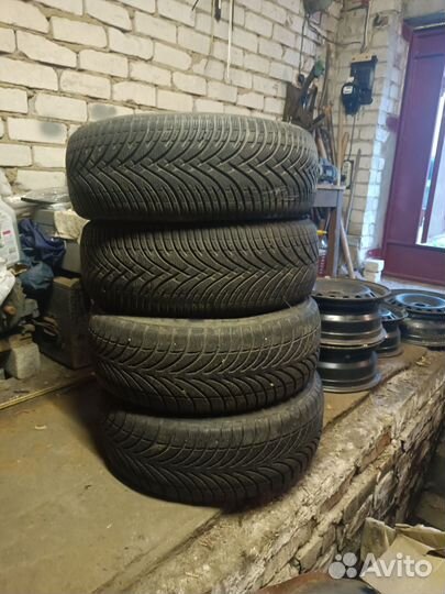 Bfgoodrich G-Force Winter 2 215/55 R17 98H