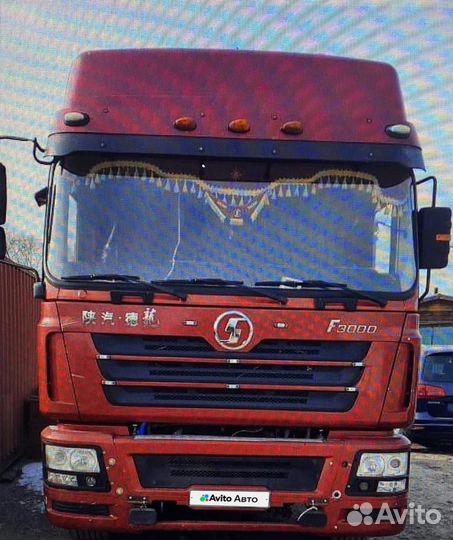 Shacman (Shaanxi) SX4257NT324, 2011