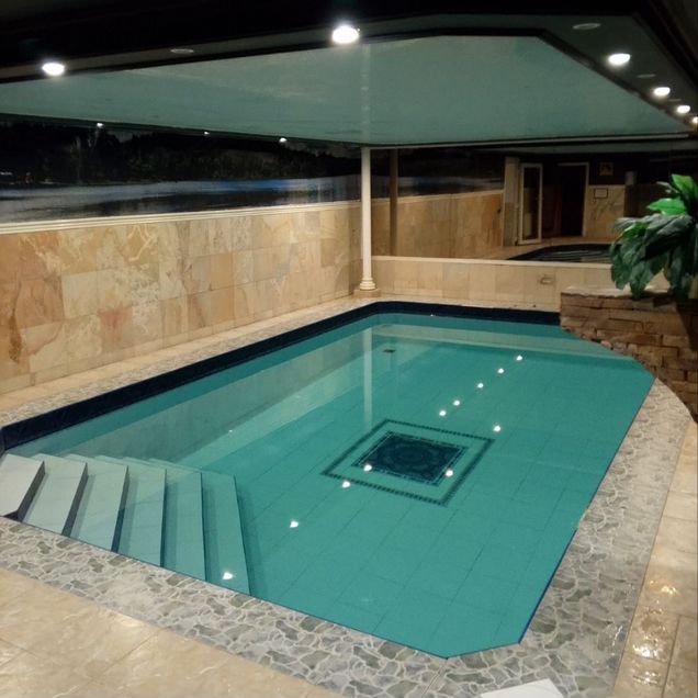 7-к. коттедж, 1300 м²