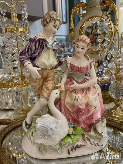 Декоративные статуэтки. Винтаж. Фарфор