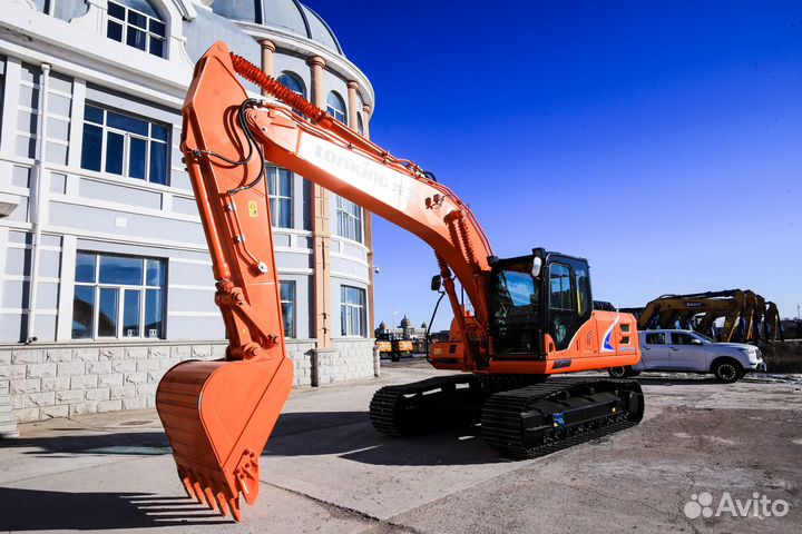 Гусеничный экскаватор Lonking CDM6225, 2023