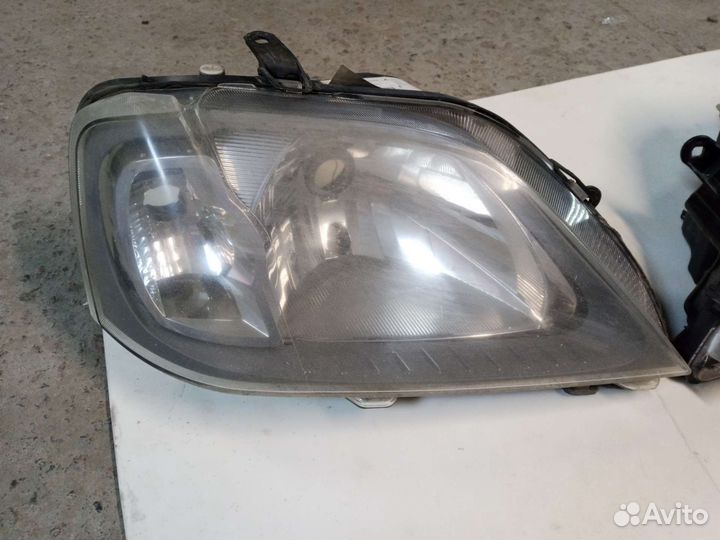 Фары на renault logan 1
