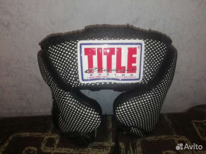 Боксерский шлем title
