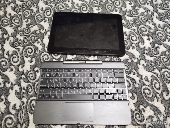 Планшет с клавиатурой asus