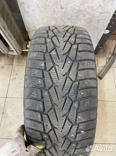 Nokian Tyres Hakkapeliitta 7 225/50 R17