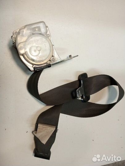 Ремень безопасности задний левый Mitsubishi Lancer