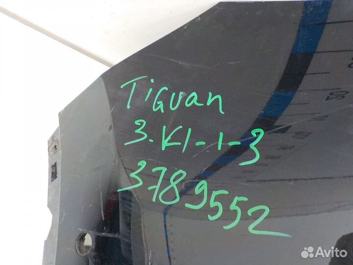 Бампер задний на Volkswagen Tiguan 5NR807421