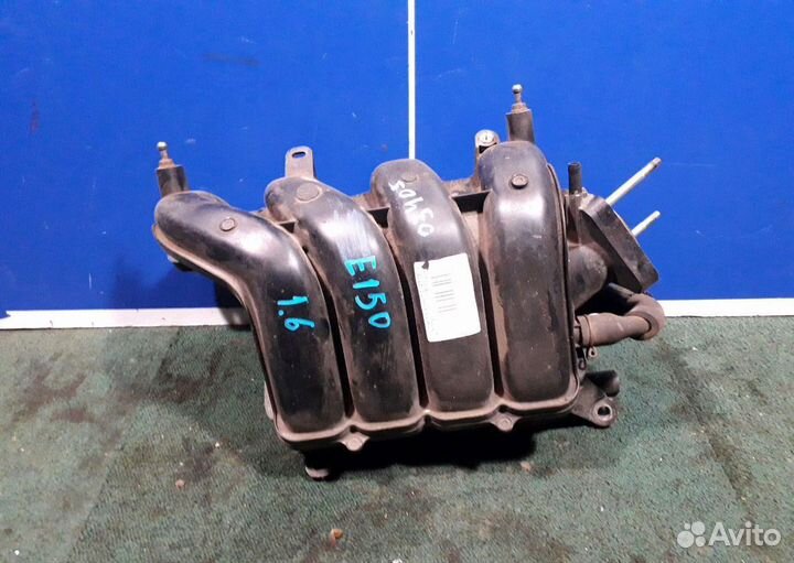 Коллектор впускной 1.6 Toyota Corolla 150 разборка